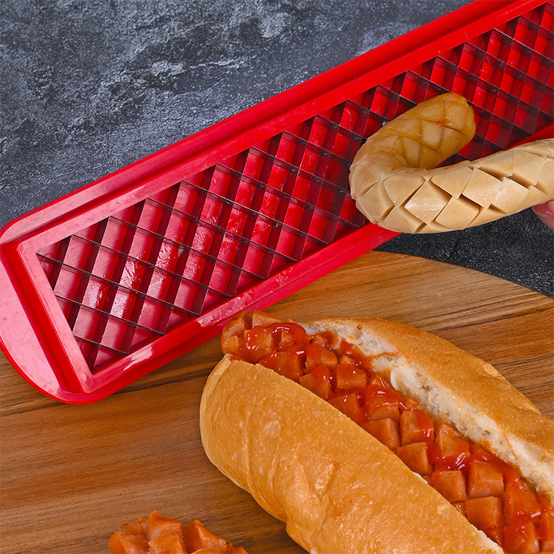 Cross - Groove Sausage & Hot Dog Slicer: Precision Mesh, Ideal Kitchen Accessory.